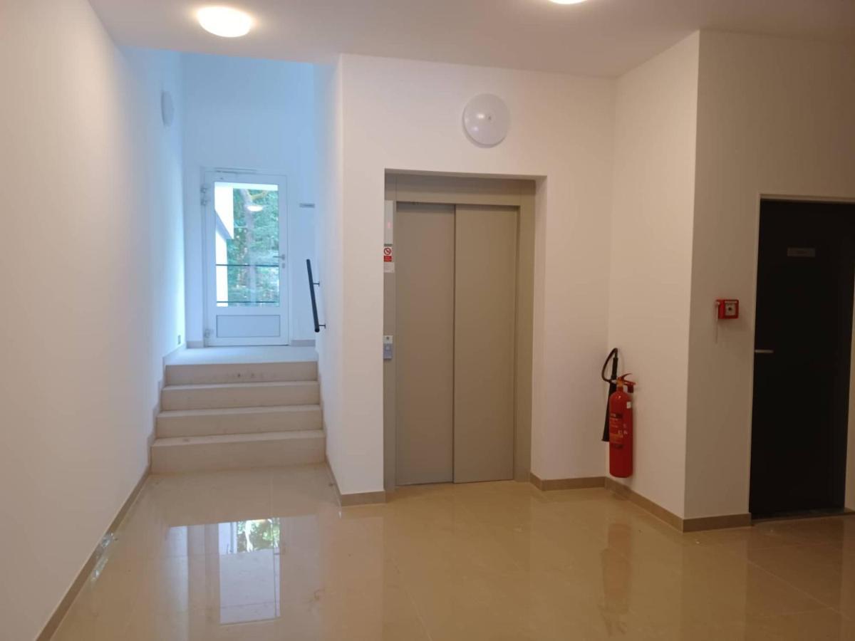 Apartment Harmony マリアーンスケー・ラーズニェ エクステリア 写真